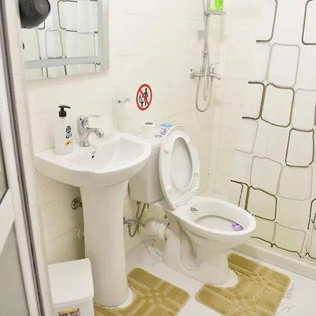 Konukevi Lakefront House