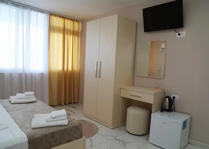 Lakefront House Vendégház 4*