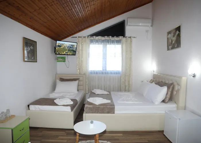 Vendégház Lakefront House