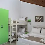 Πανσιόν Lakefront House