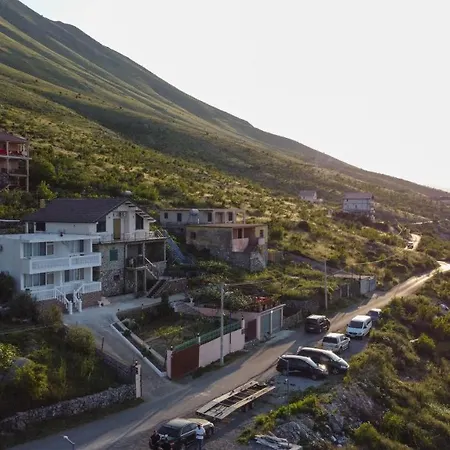 Penzion Lakefront House Široka