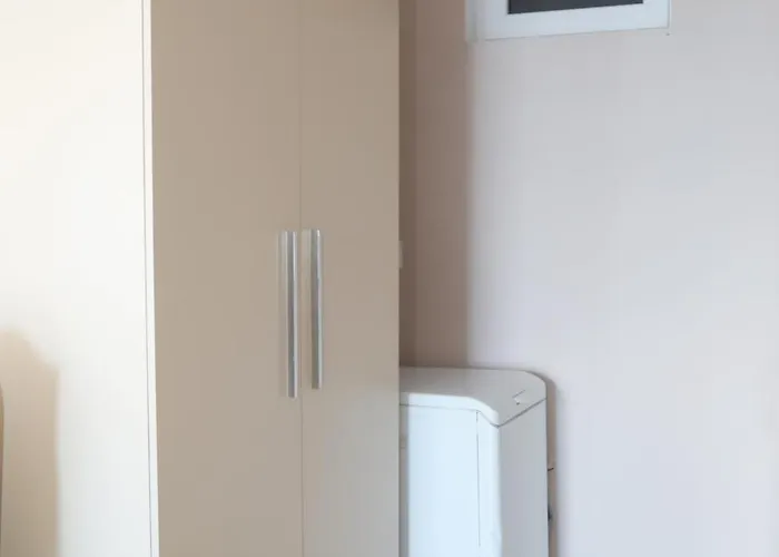 Lakefront House 4* Široka